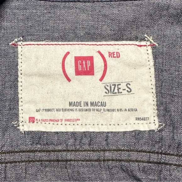 Vintage Gap (Product) Red Lightweight Denim Jacket Size Small - Picture 4 of 7